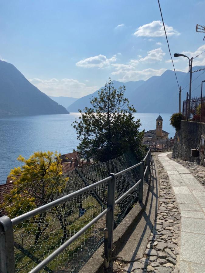 Paolo'S Home - Overlooking The Lake Colonno Екстериор снимка